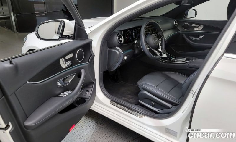 Mercedes Benz E-Class E250 Avantgarde
