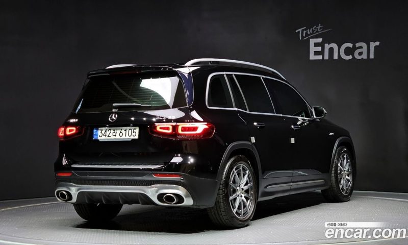 Mercedes Benz GLB-Class AMG GLB35 4MATIC