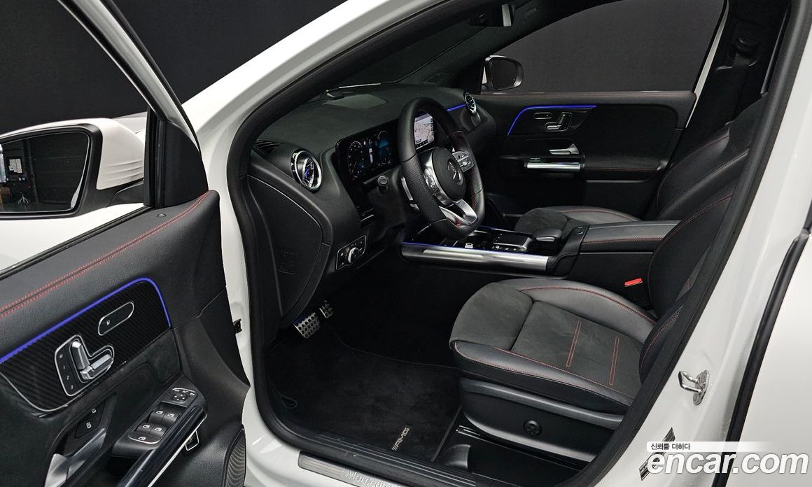 Mercedes Benz GLA-Class GLA250 4MATIC