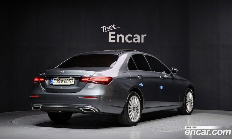 Mercedes Benz E-Class E250 Exclusive