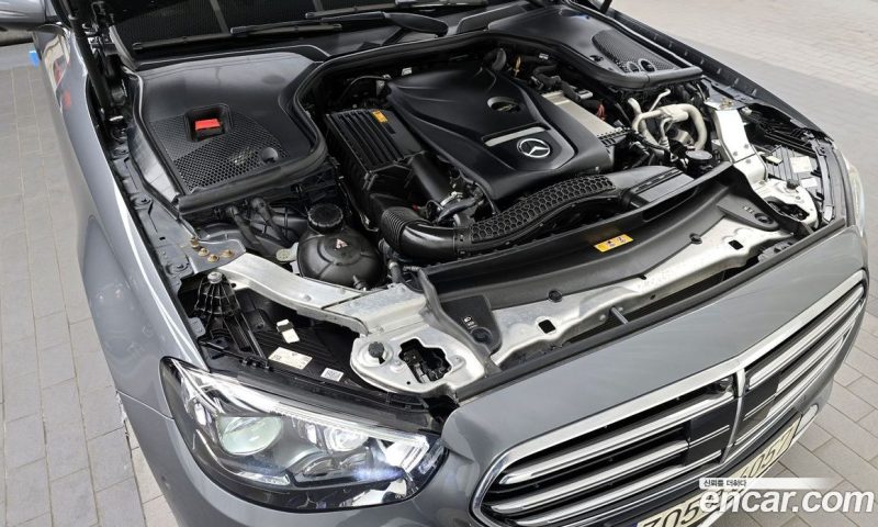 Mercedes Benz E-Class E250 Exclusive