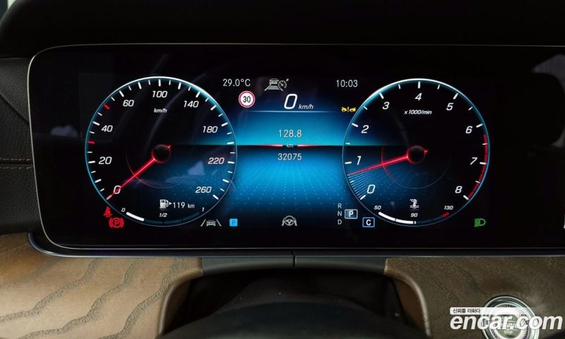 Mercedes Benz E-Class E250 Exclusive