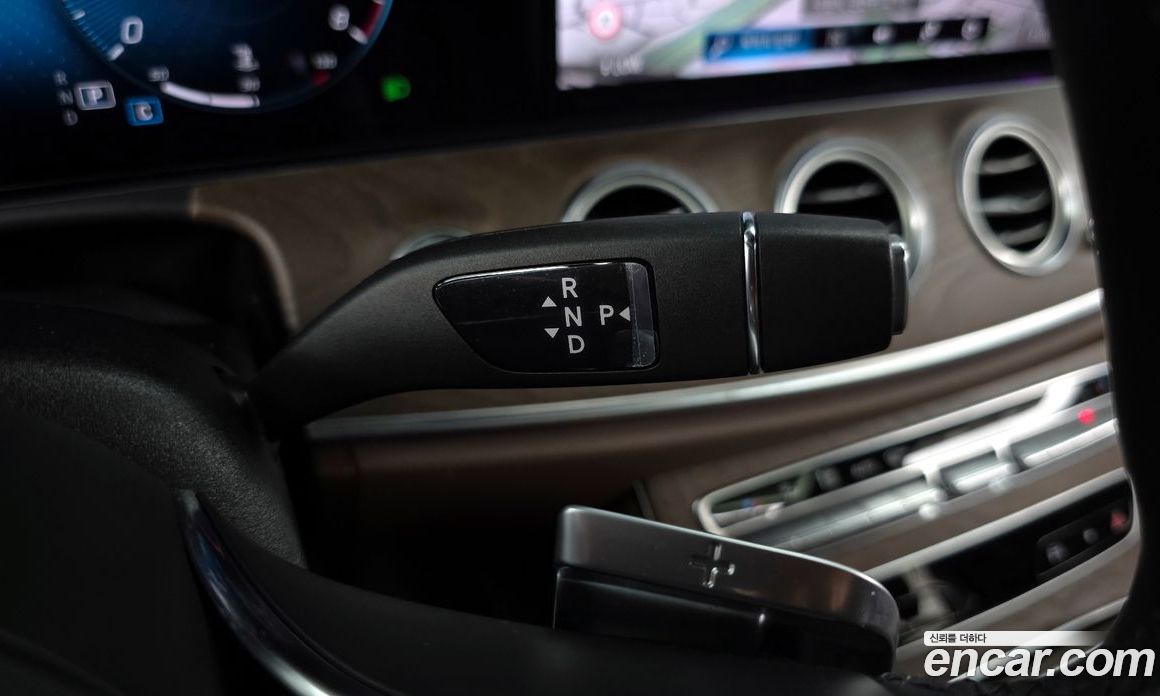 Mercedes Benz E-Class E250 Exclusive