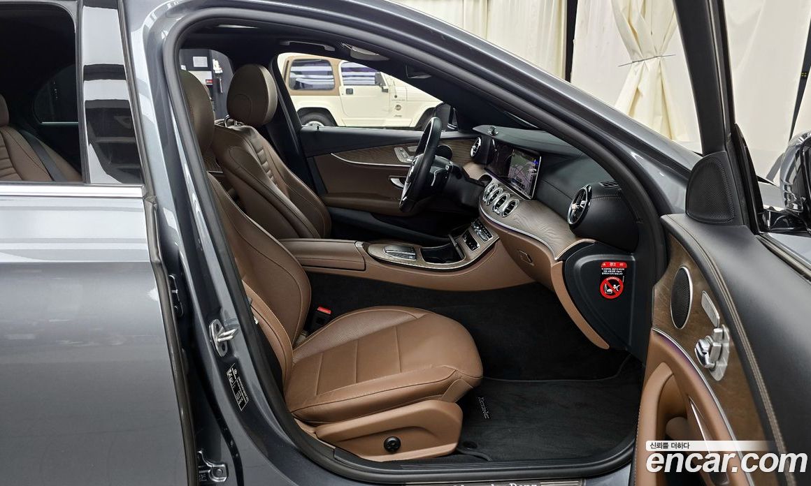 Mercedes Benz E-Class E250 Exclusive
