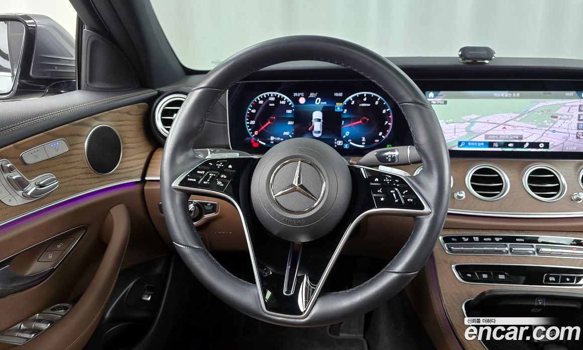 Mercedes Benz E-Class E250 Exclusive