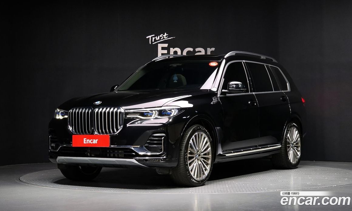 BMW X7 xDrive i40 Design Pure Excellence 7-Seater