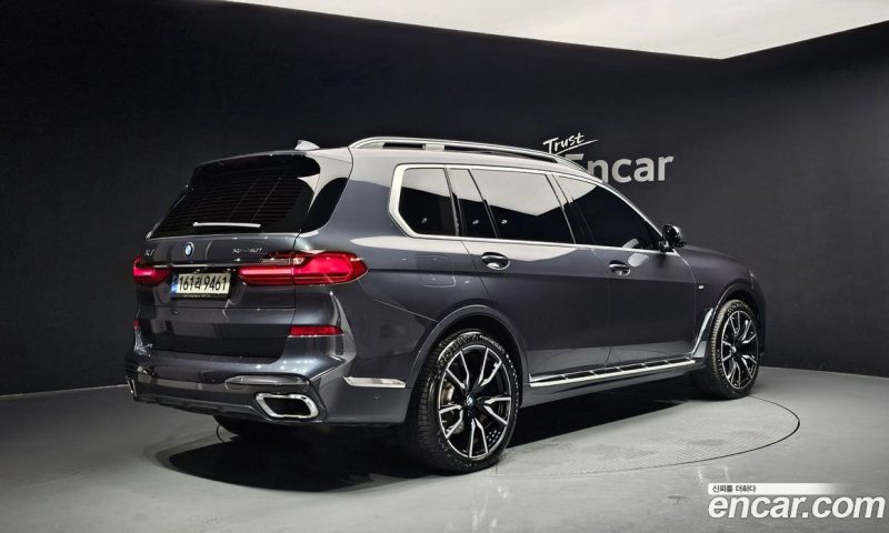BMW X7 xDrive i40 M Sport 6STR