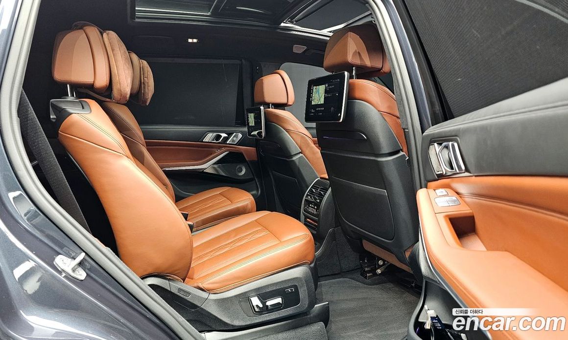 BMW X7 xDrive i40 M Sport 6STR