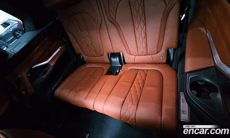 BMW X7 xDrive i40 M Sport 6STR