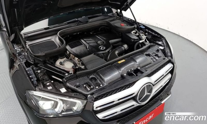 Mercedes Benz GLE-Class GLE300d 4MATIC