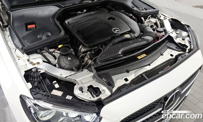 Mercedes Benz E-Class E350 4MATIC AMG Line