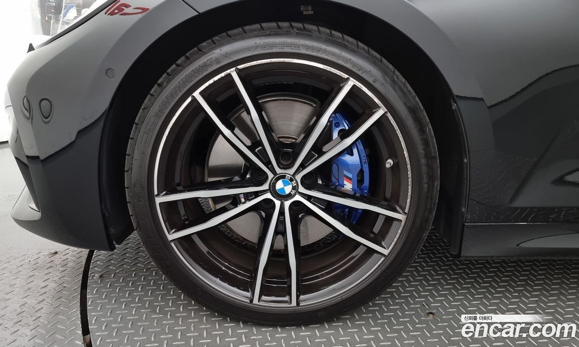 BMW 3-Series i320 Touring M Sports