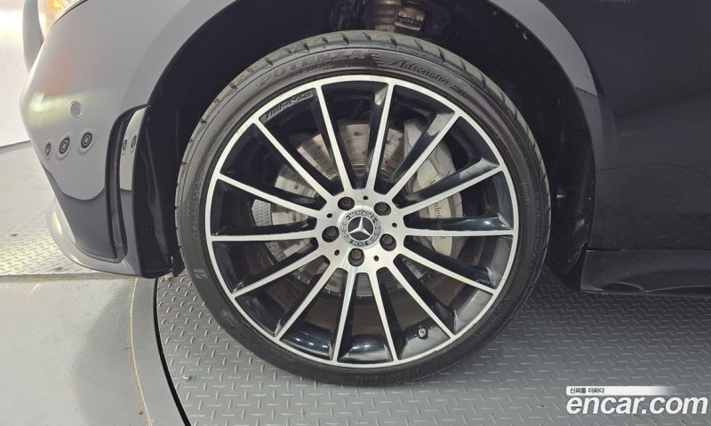 Mercedes Benz CLS-Class CLS450 4MATIC AMG Line