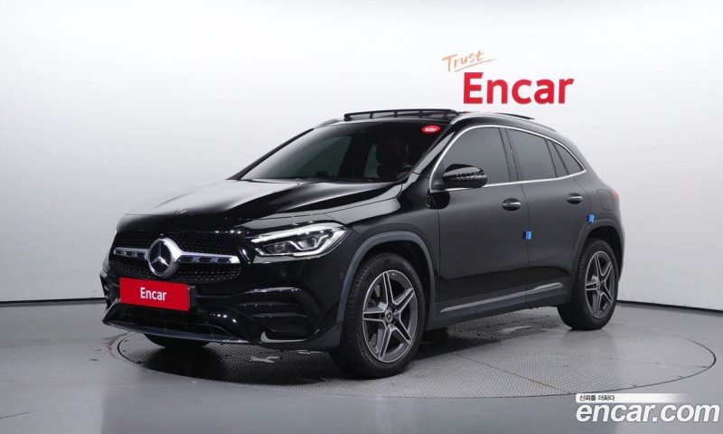 Mercedes Benz GLA-Class GLA250 4MATIC