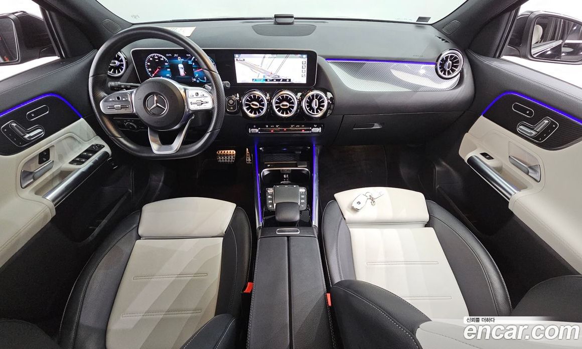 Mercedes Benz GLA-Class GLA250 4MATIC