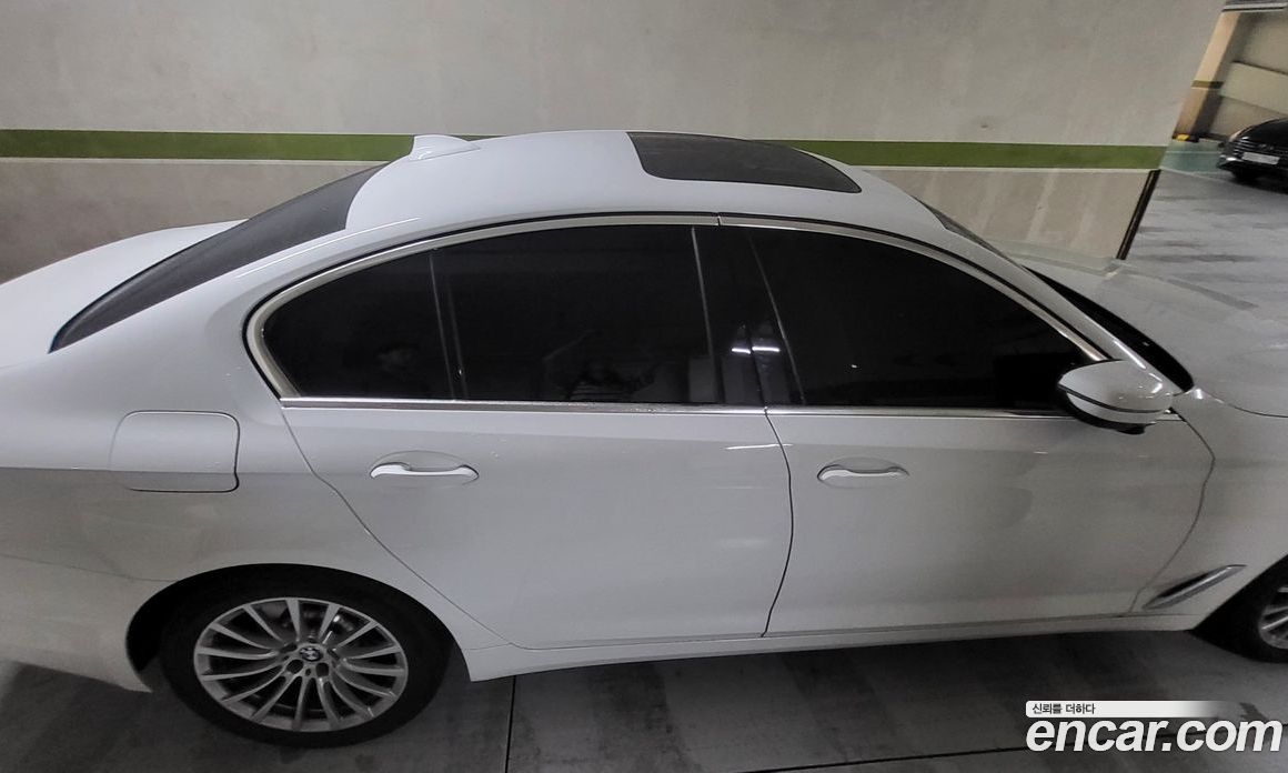 BMW 5-Series i520 Luxury