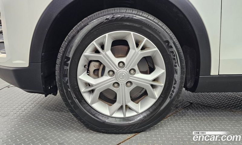 SsangYong Tivoli Gasoline 1.5 2WD