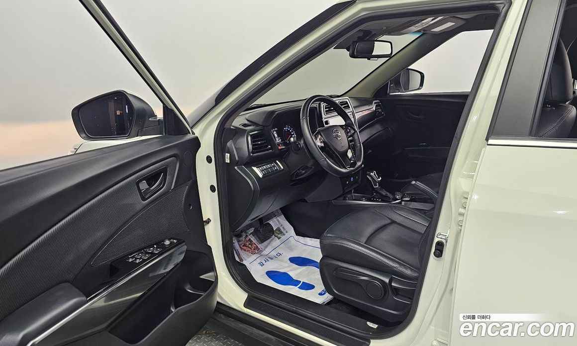 SsangYong Tivoli Gasoline 1.5 2WD