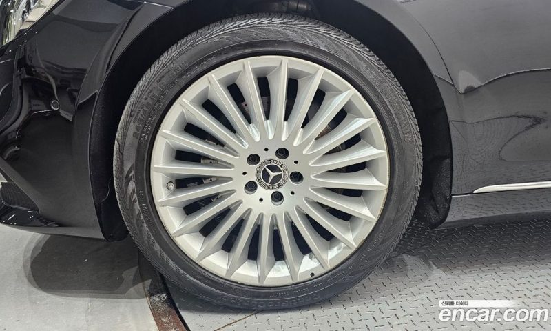 Mercedes Benz S-Class S350L
