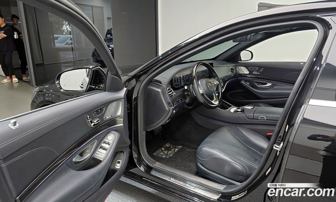 Mercedes Benz S-Class S350L