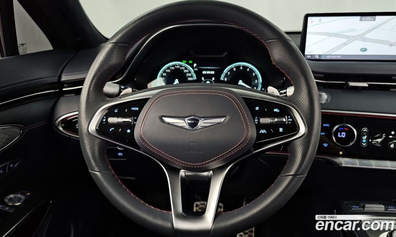 Genesis GV70 2.5T Gasoline 2WD