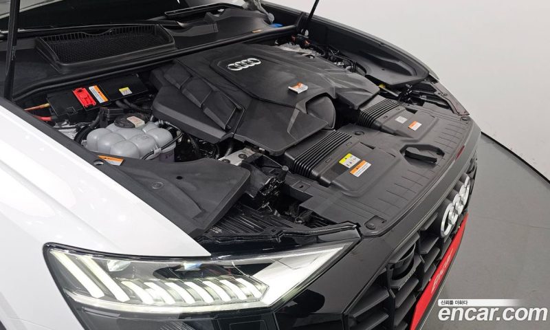 Audi Q8 55 TFSI Quattro Premium
