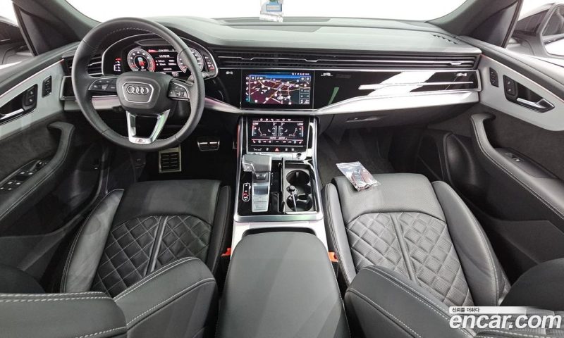 Audi Q8 55 TFSI Quattro Premium