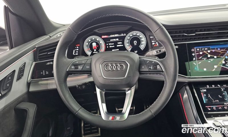 Audi Q8 55 TFSI Quattro Premium