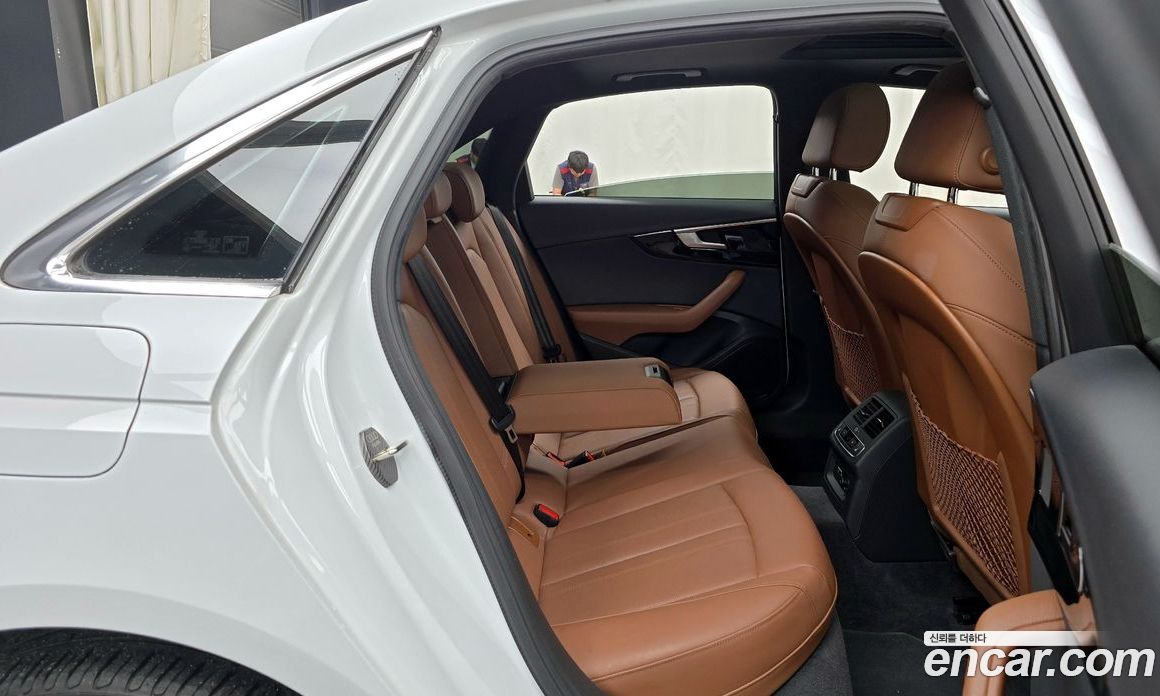 Audi A4 35 TDI Premium