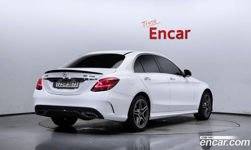 Mercedes Benz C-Class C200 AMG Line