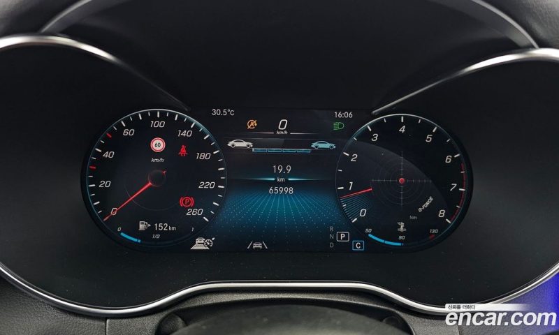 Mercedes Benz C-Class C200 AMG Line