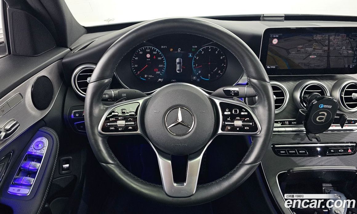 Mercedes Benz C-Class C200 AMG Line