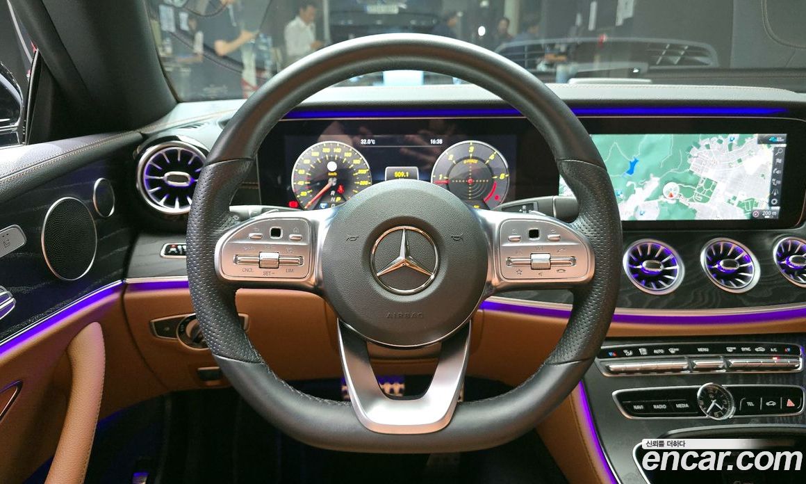 Mercedes Benz E-Class E220d Cabriolet