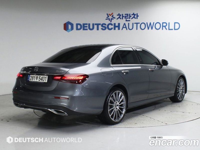 Mercedes Benz E-Class E350 4MATIC AMG Line