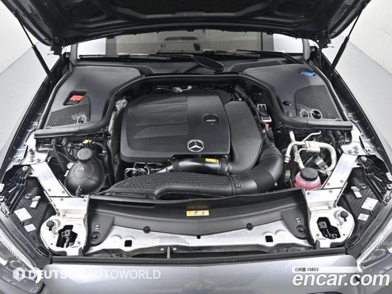 Mercedes Benz E-Class E350 4MATIC AMG Line