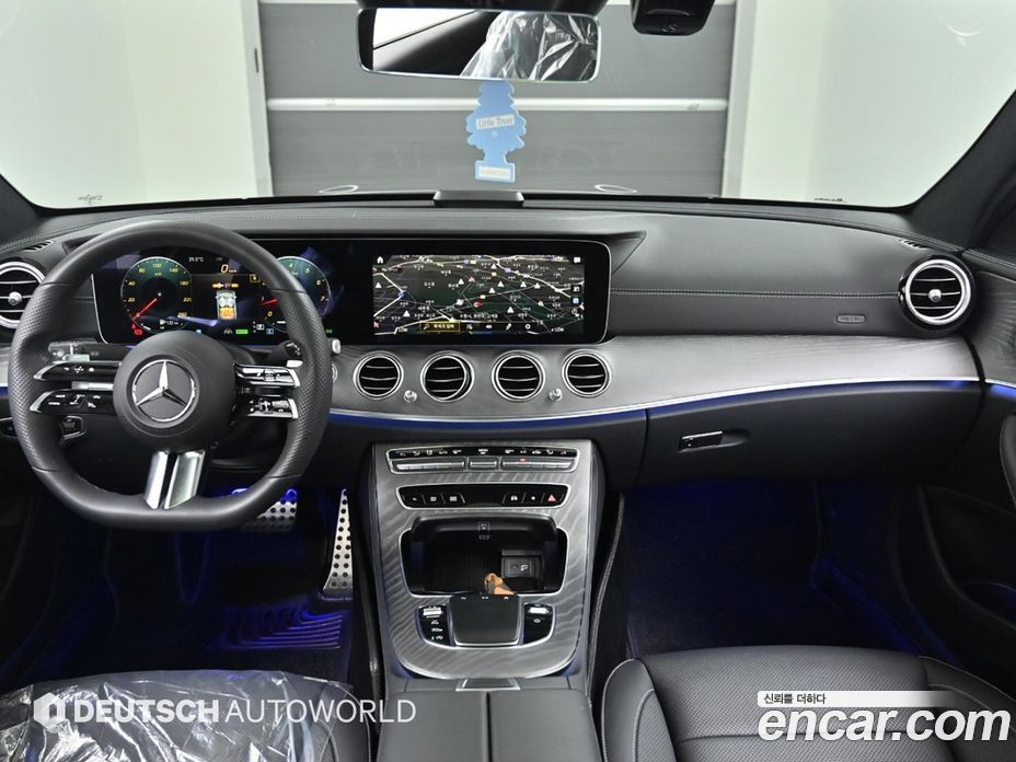 Mercedes Benz E-Class E350 4MATIC AMG Line