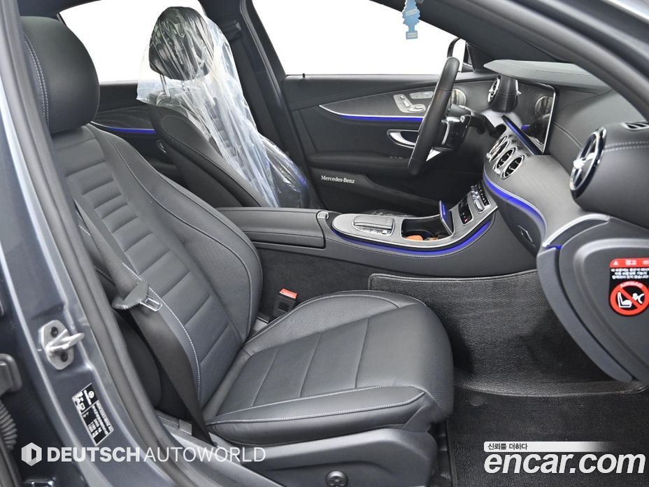Mercedes Benz E-Class E350 4MATIC AMG Line