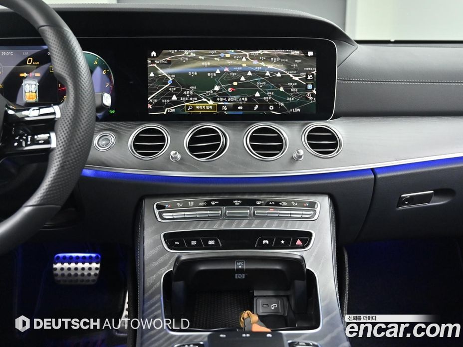 Mercedes Benz E-Class E350 4MATIC AMG Line