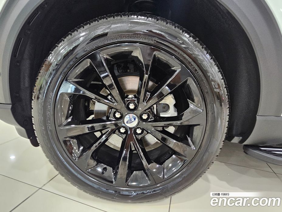 Ford Explorer 3.0 Platinum 4WD