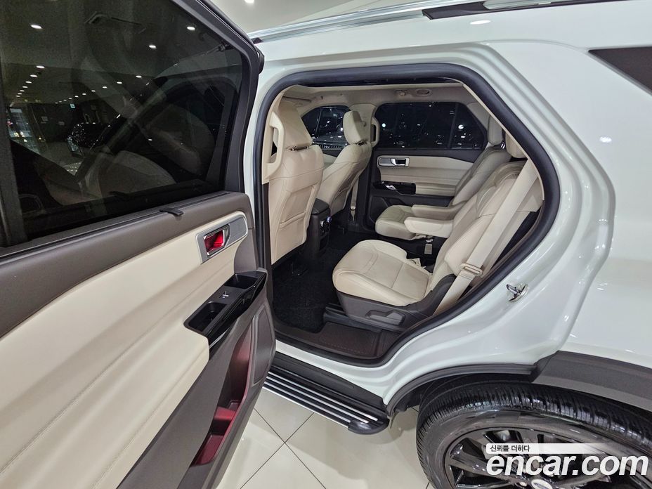 Ford Explorer 3.0 Platinum 4WD