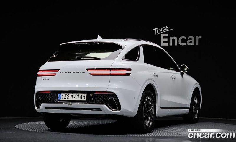 Genesis GV70 2.5T Gasoline 2WD