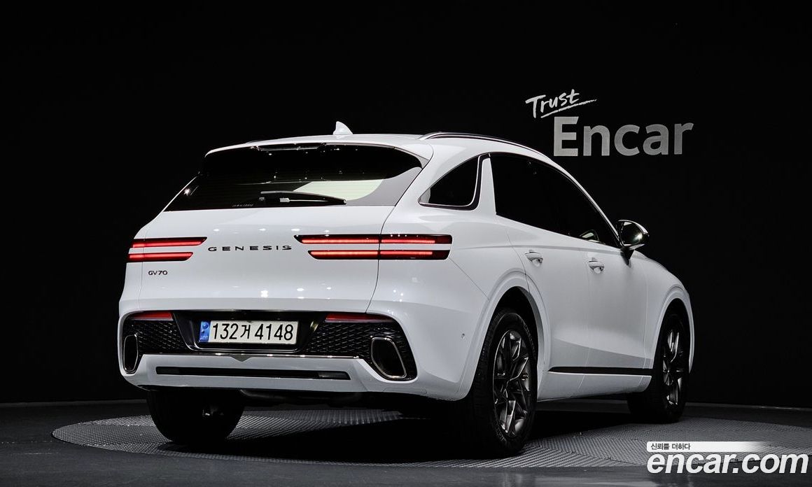 Genesis GV70 2.5T Gasoline 2WD