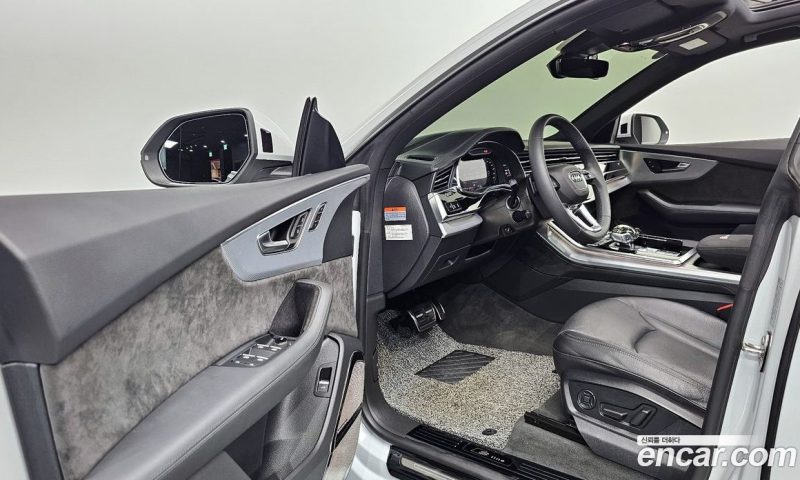 Audi Q8 45 TDI Quattro Premium