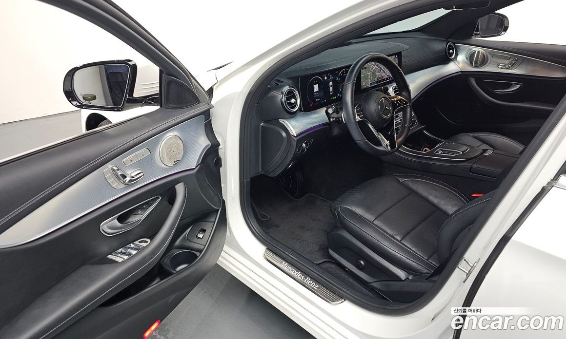 Mercedes Benz E-Class E350 4MATIC Avantgarde