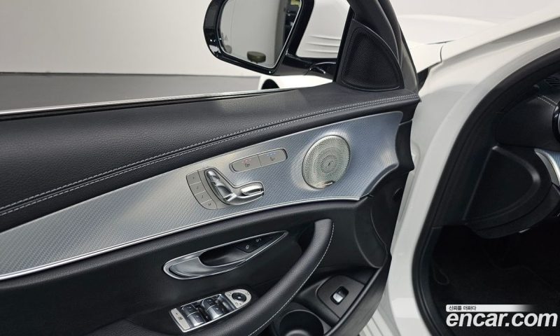 Mercedes Benz E-Class E350 4MATIC Avantgarde