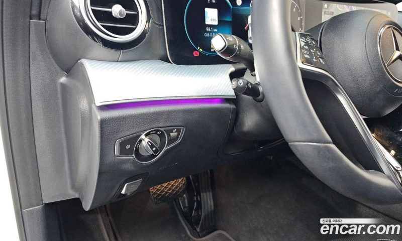 Mercedes Benz E-Class E350 4MATIC Avantgarde