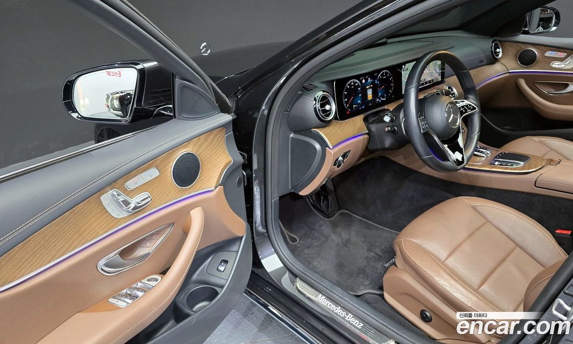 Mercedes Benz E-Class E250 Exclusive