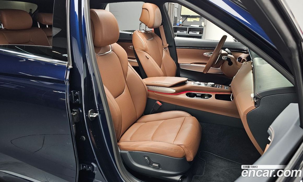 Genesis GV70 2.5T Gasoline AWD