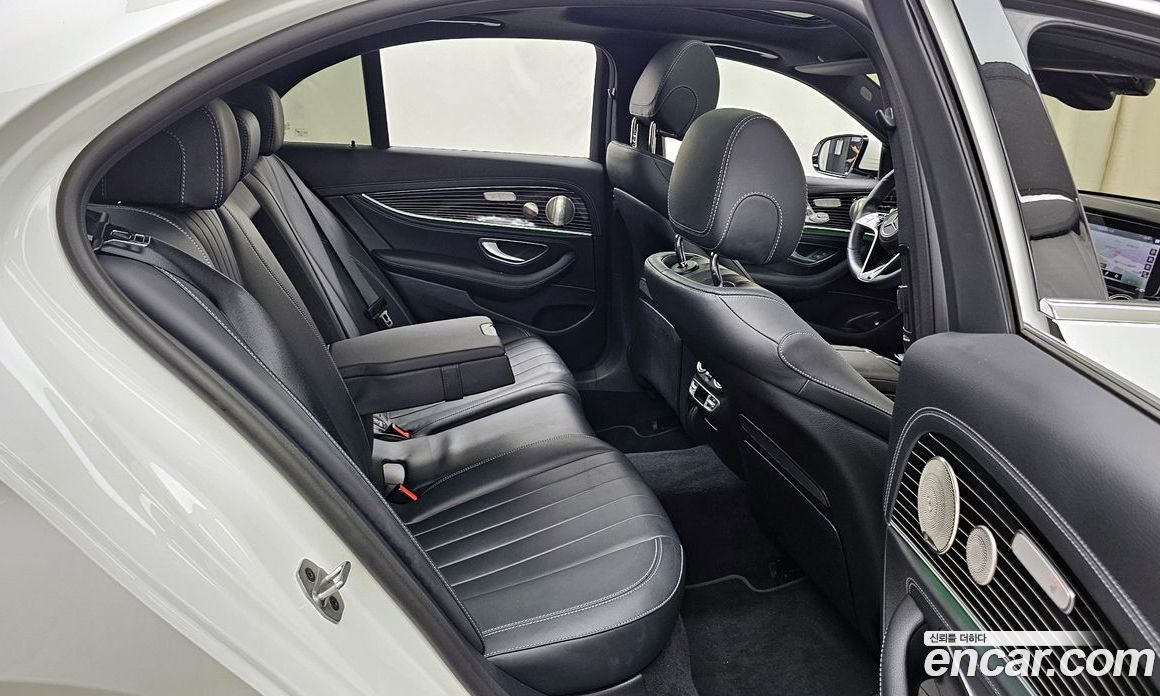 Mercedes Benz E-Class E450 4MATIC Exclusive