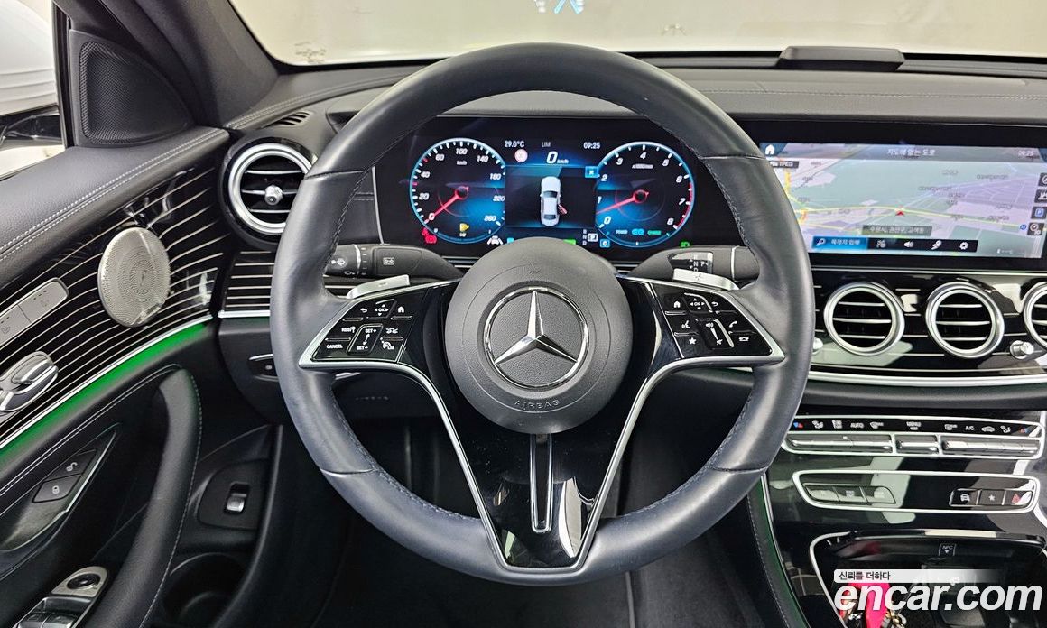 Mercedes Benz E-Class E450 4MATIC Exclusive